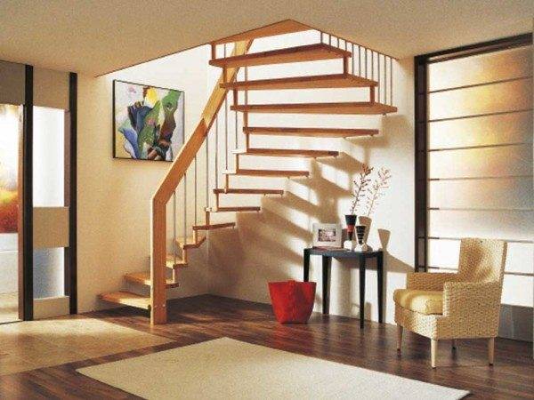 Lépcsőház a lakásban: a monumentalitástól a minimalizmusig