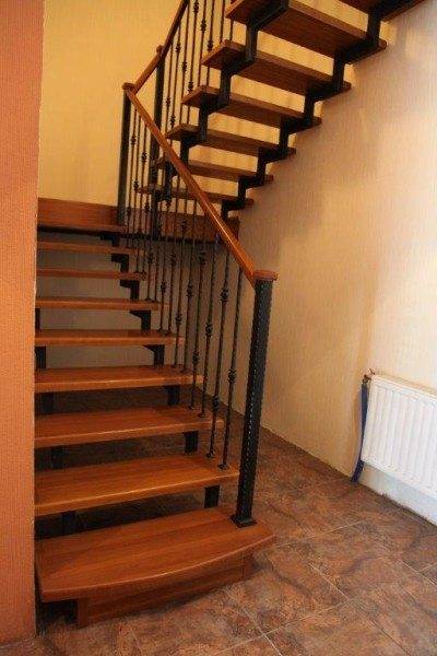 How to build a staircase to the second floor - we calculate and build on our own