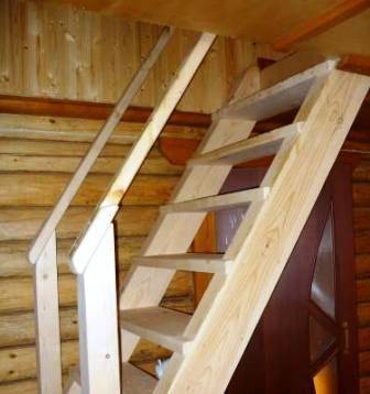 The photo shows one of the simplest options for a home, made from ordinary lumber purchased from a hardware store