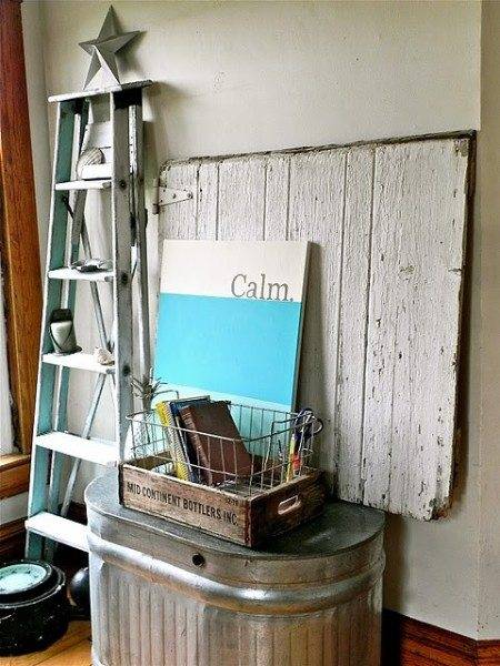Attachable metal ladder as decor