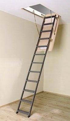 Folding metal ladder