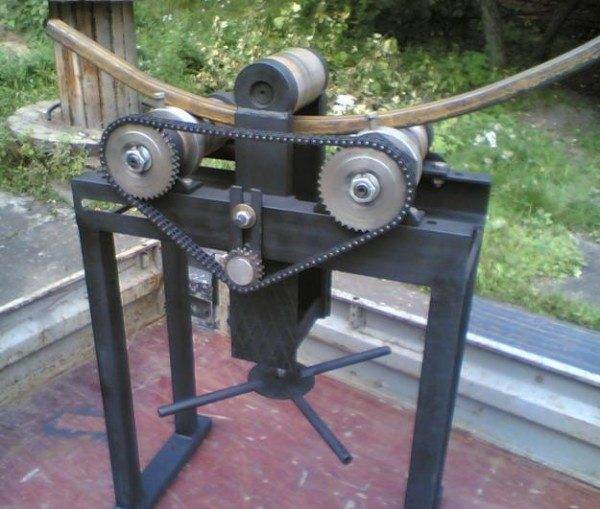 Metal bending machine.