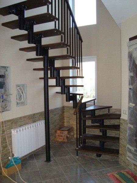 Escalier modulaire pratique pour votre maison.