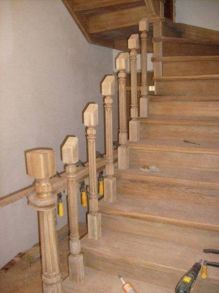 Installation of balusters
