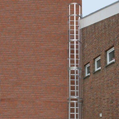 Protected vertical model of a fire escape.