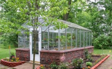 Heated greenhouses