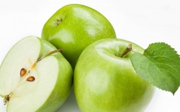Winter types of green apples