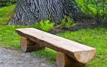 Zajímavé nápady na lavičky ze dřeva bez hřebíků