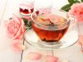 Jak sušit okvětní lístky růží na čaj?