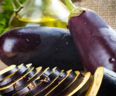 Why can the eggplant be brown on the inside?