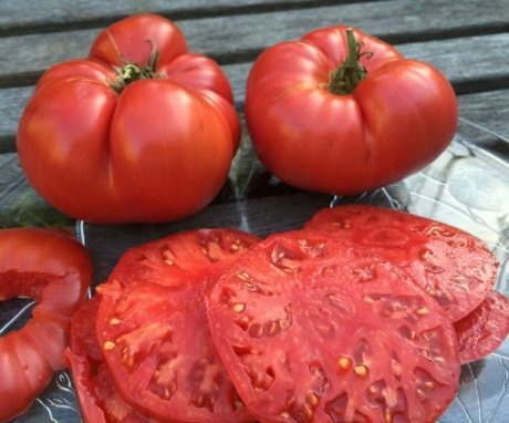 Cutaway Tomatoes Bovine Heart
